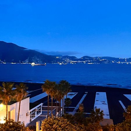 Апартаменты Sogno Di Mezza Estate Торре-Аннунциата Экстерьер фото